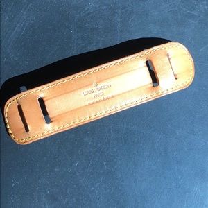 Louis Vuitton strap/shoulder protector
